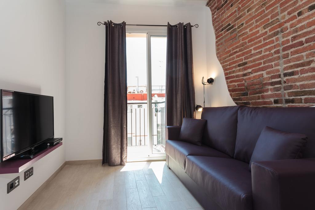 Radas Apartment *