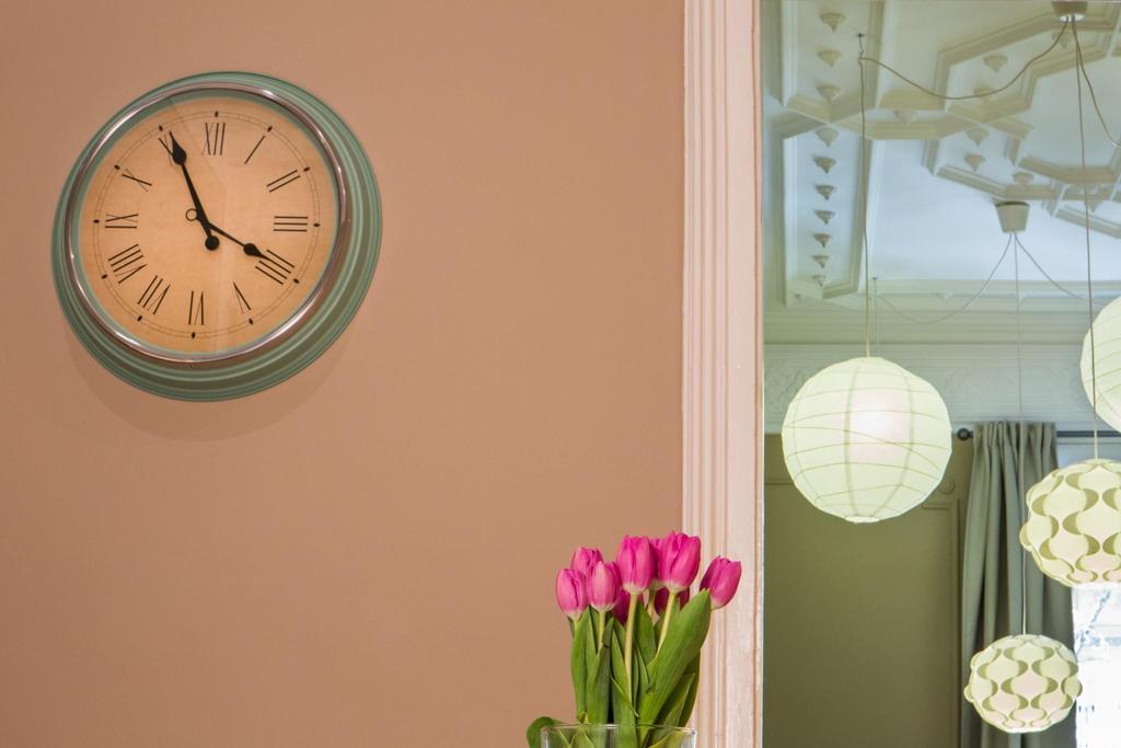Born (adults Only) Auberge de jeunesse