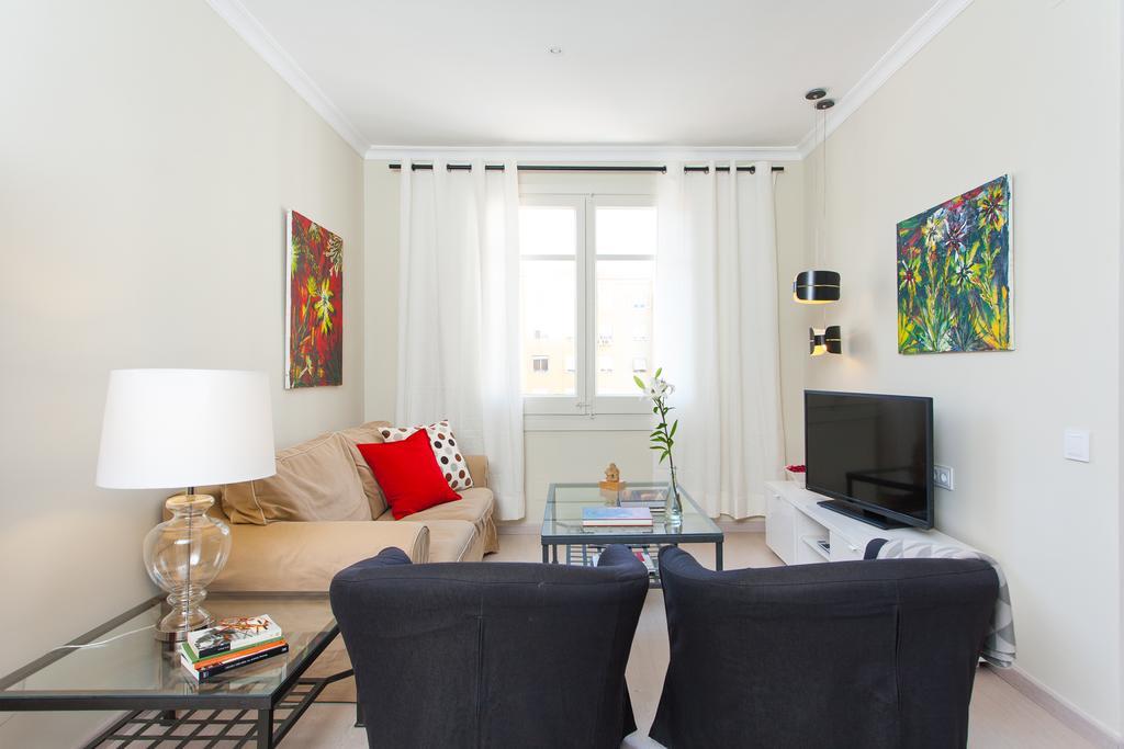 Always - Sagrada Familia Apartment *