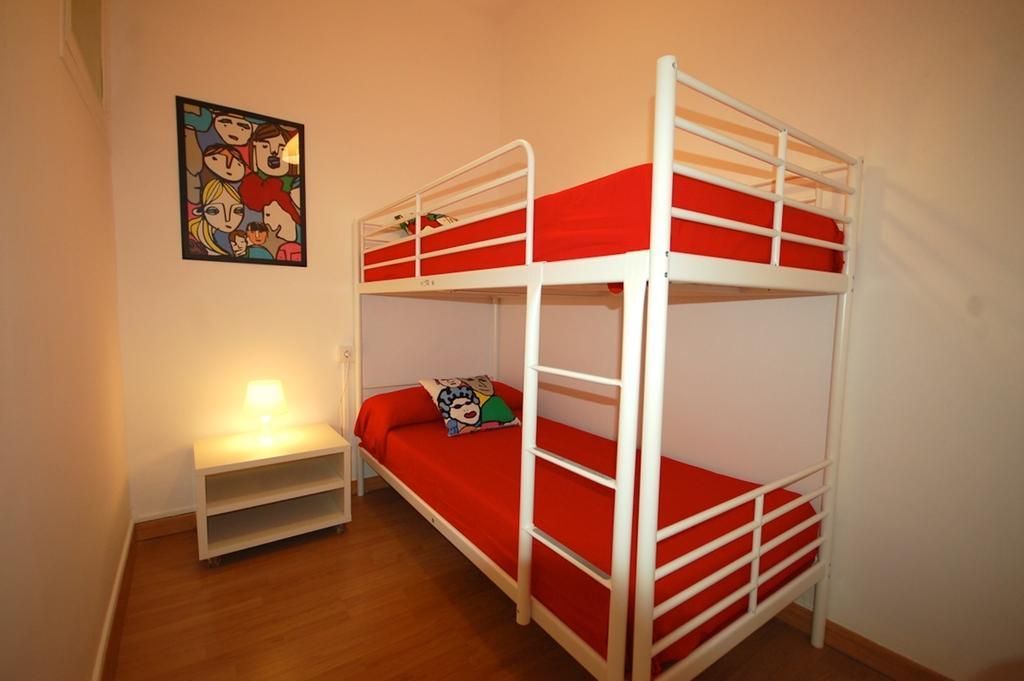 Appartement Lets Holidays Near Barcelona