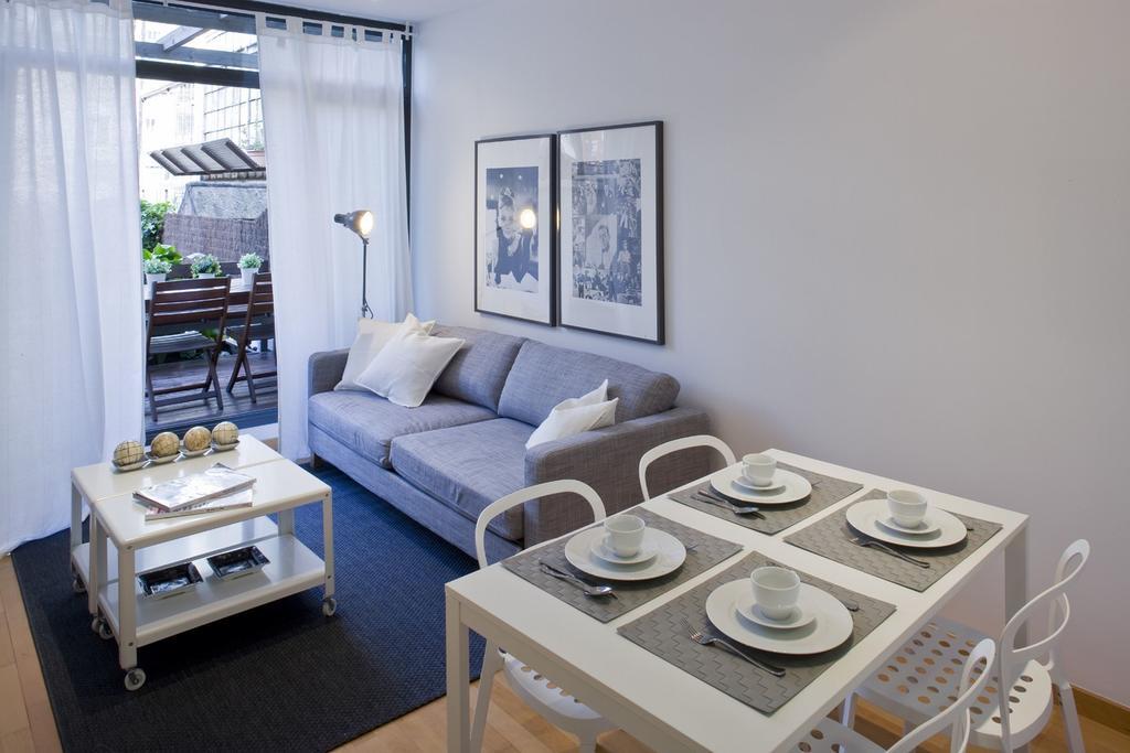 Flateli Urquinaona Barcelona
