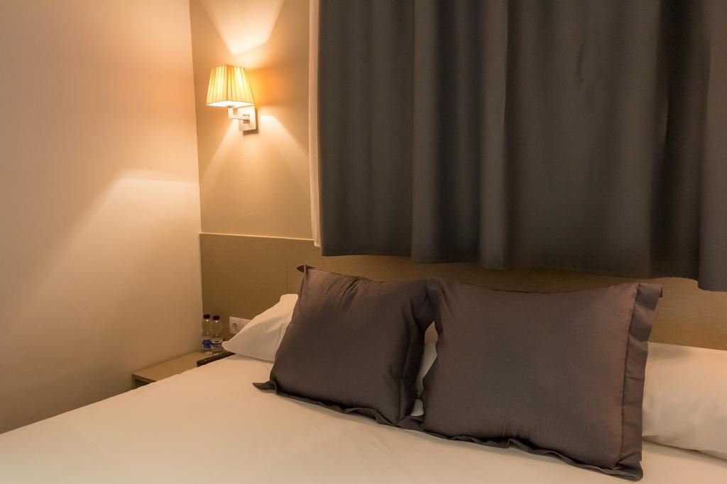 Hostalin Barcelona Passeig De Gracia 3* Barcelona