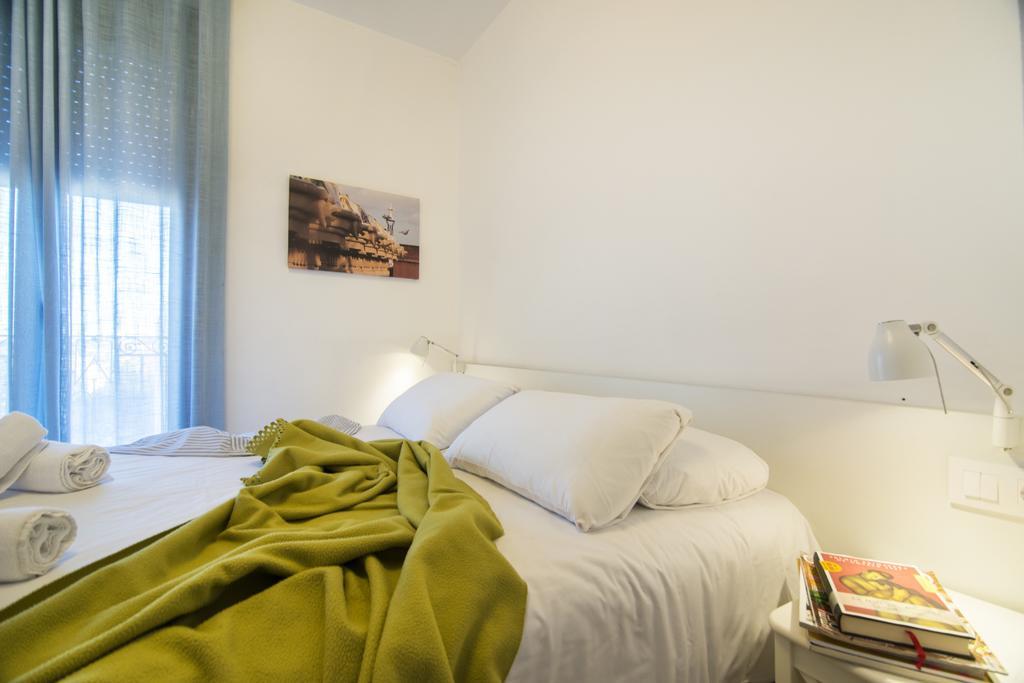 Apartamento Happy People Sagrada Familia St Pau Barcelona