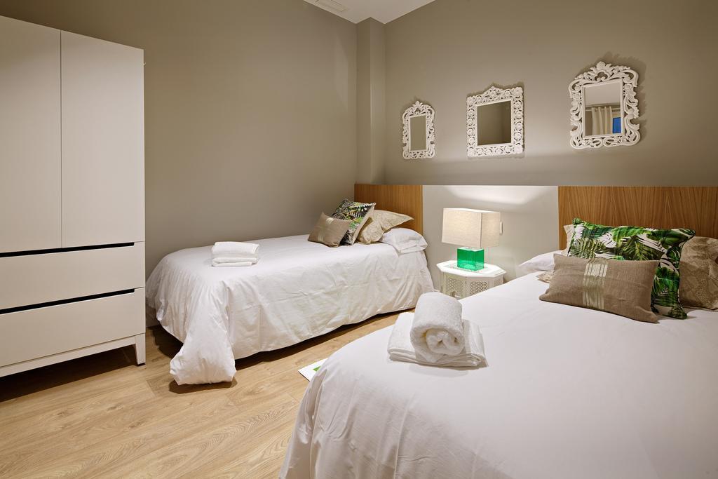 Habitat Plaza Appartement *