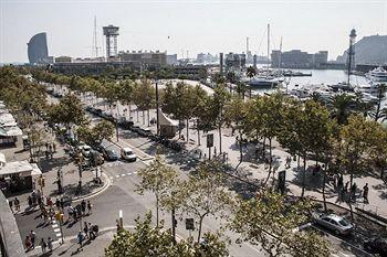 Passeig De Joan De Borbo 3*