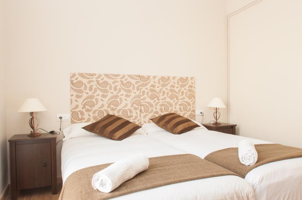 Autentic Monumental Apartment *