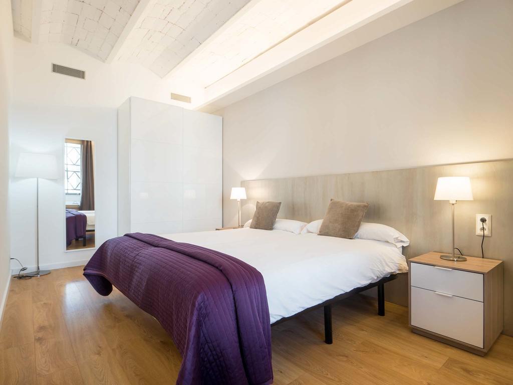 Rent Rambla Catalunya Barcelone