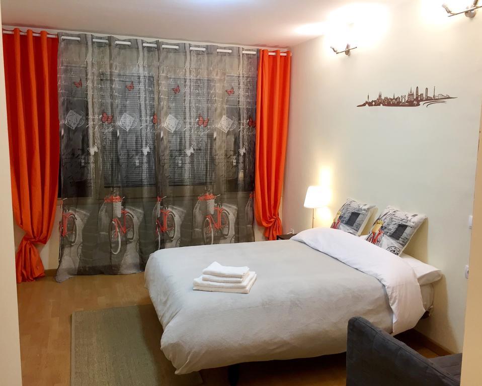 Guest house Bruc I & Ii