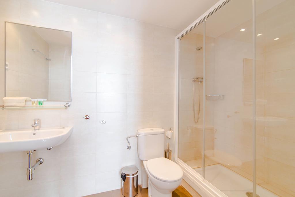 Apartment Pelayo Deluxe Barcelona