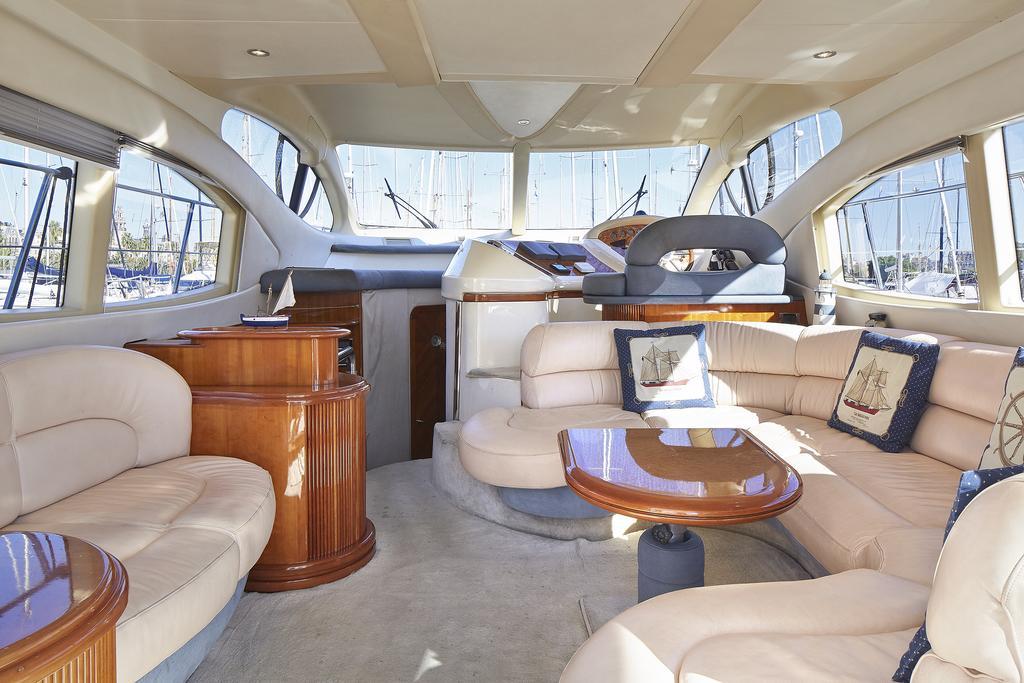 La Gavina Boat Barcelona