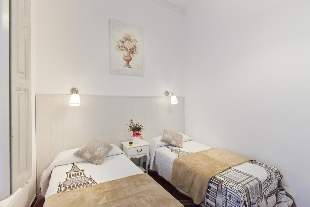 Gasthof Dragonflybcn