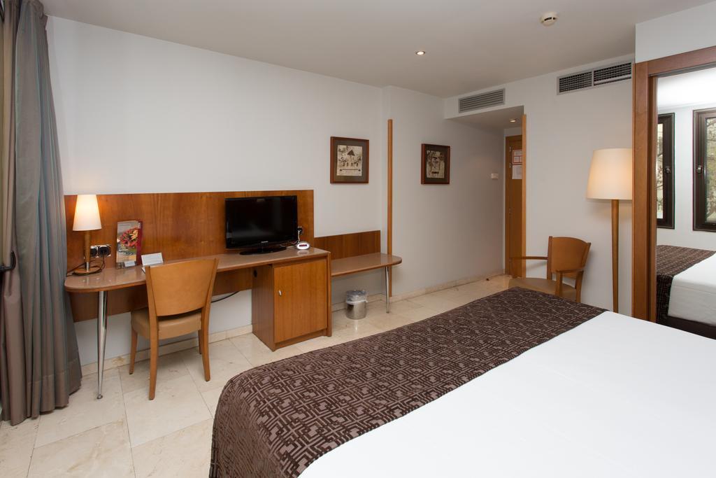 Hotel The Moods Oasis 3*