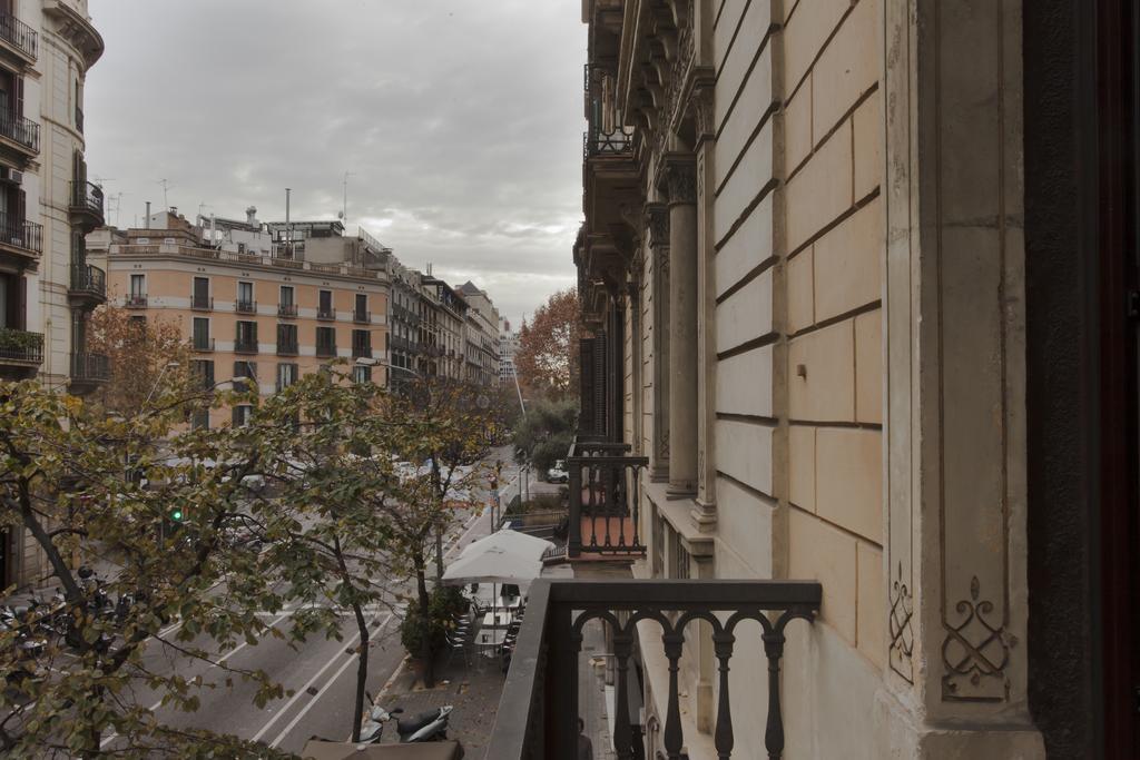 Short Group Paseo De Gracia Serviced Barcelona