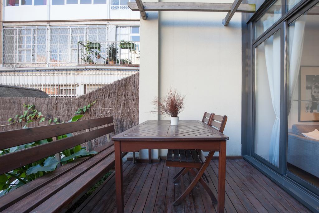 Flateli Urquinaona Barcelona