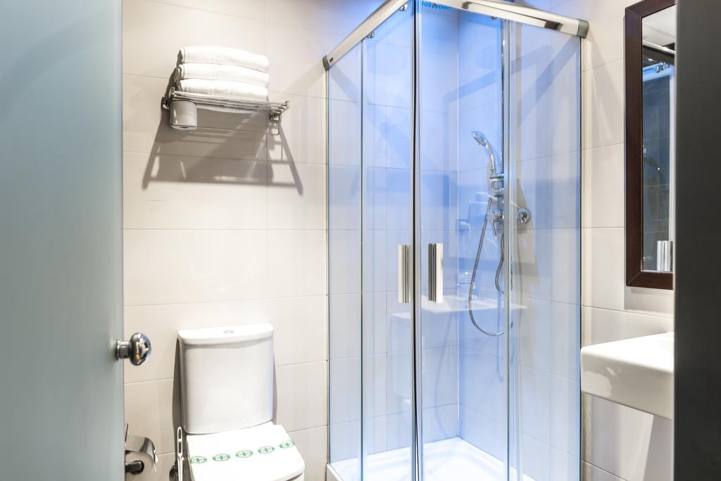 Guest house Bcn Ramblas Barcelona