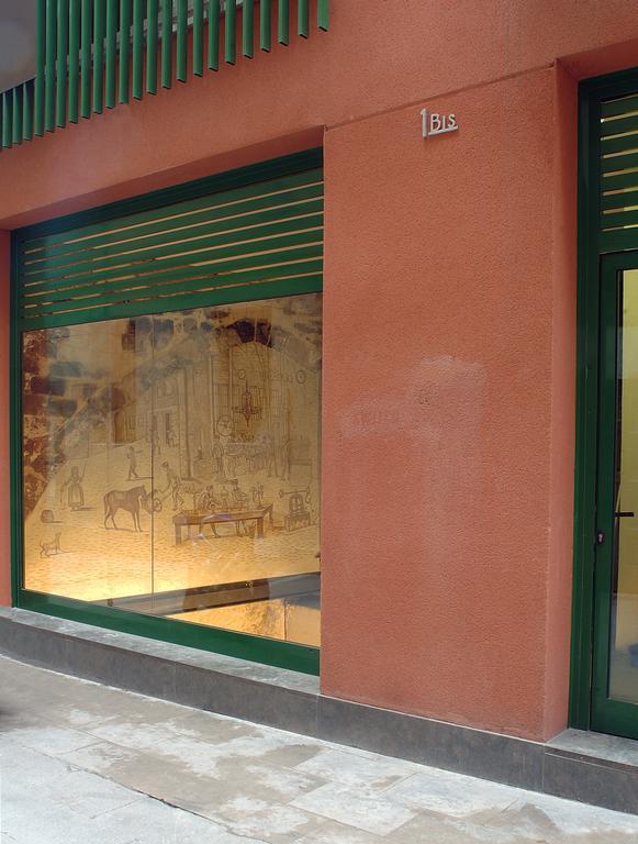 Ainb Born Tiradors Barcelone