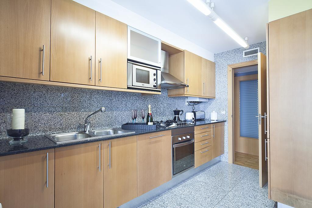 Apartment - Sarria Near Center