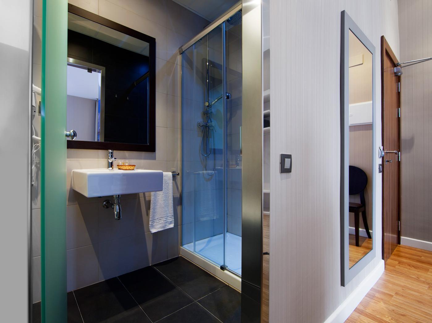 Bcn Ramblas Guest house