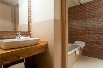 Serennia Cest Arc De Triomf Apartment Barcelona