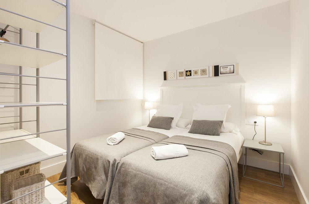 Aspasios Urquinaona Appartement *