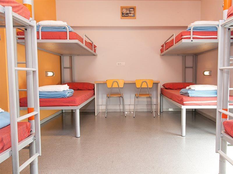 Pere Tarrés Hostel