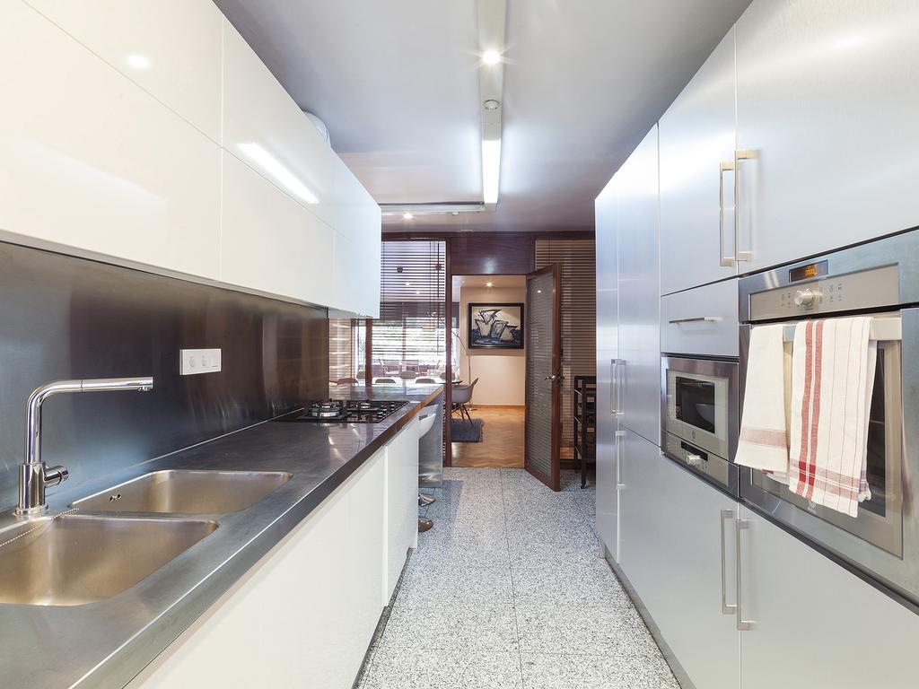 - Classic Bonanova Apartment Barcelona