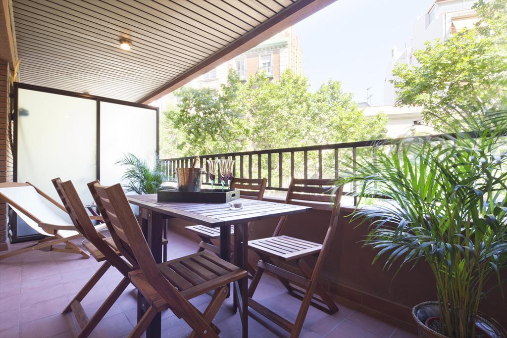 - Classic Bonanova Apartment