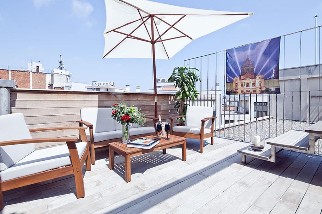 - Pool Terrace In Center Apartment Barcelona