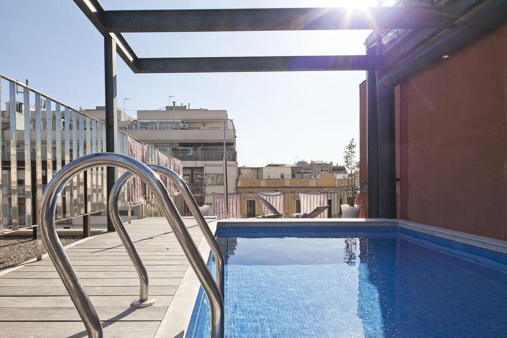 - Pool Terrace In Center Apartment Barcelona