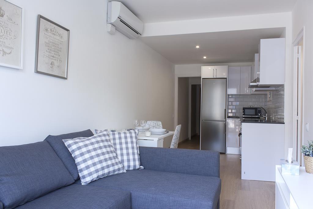Flateli Roger 6 Apartment Barcelona