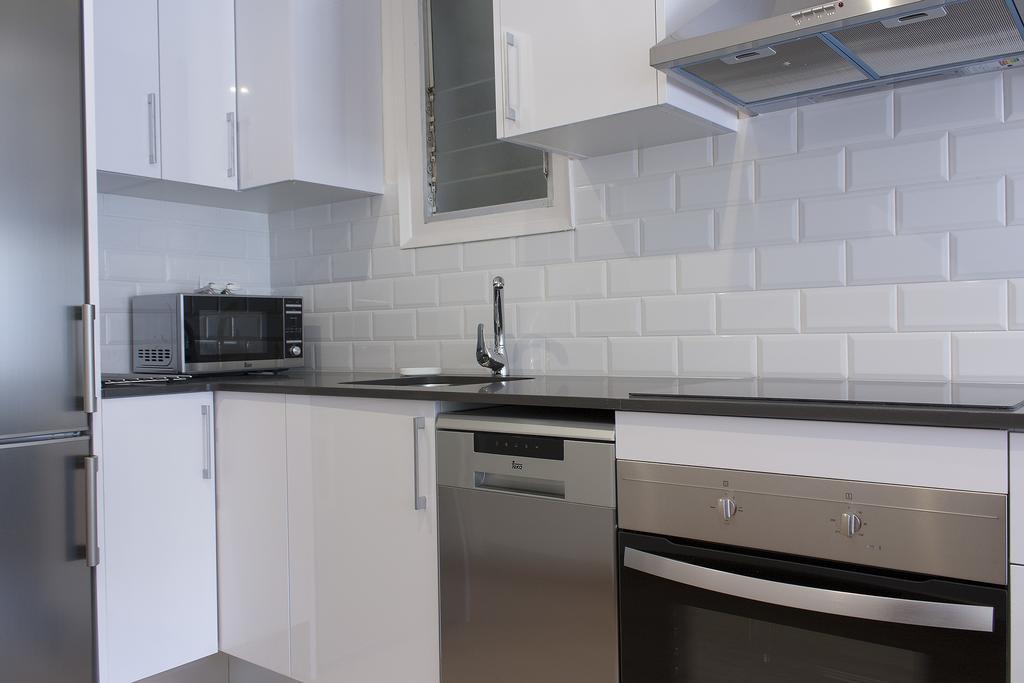 Flateli Roger 6 Apartment Barcelona