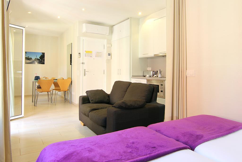 Apartment Classbedroom Barcelona