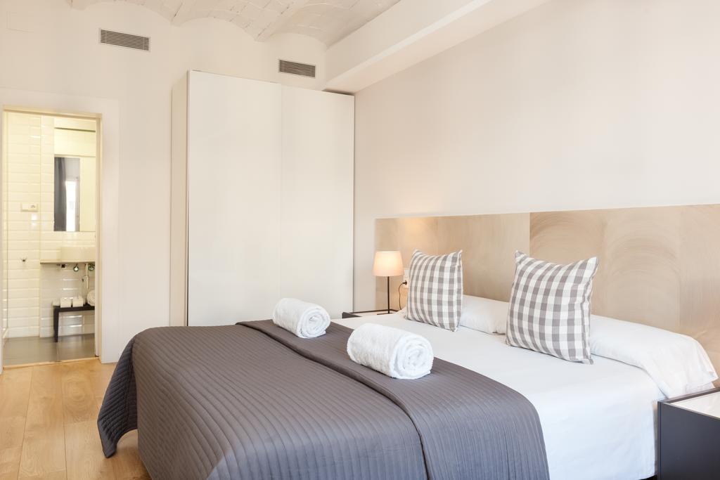 Rent Rambla Catalunya Appartement Barcelone
