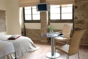 Ainb Gothic Hotel