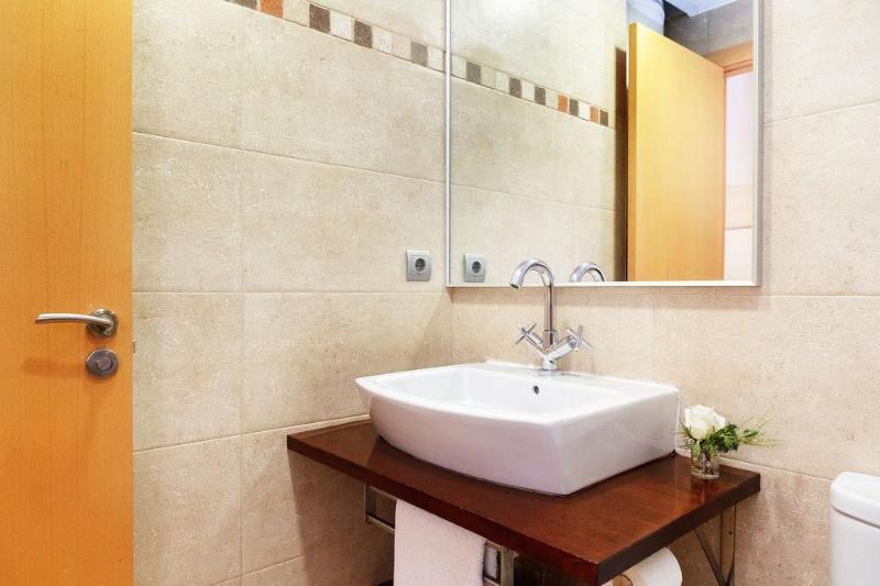 Feelathome Marquet Barcelona