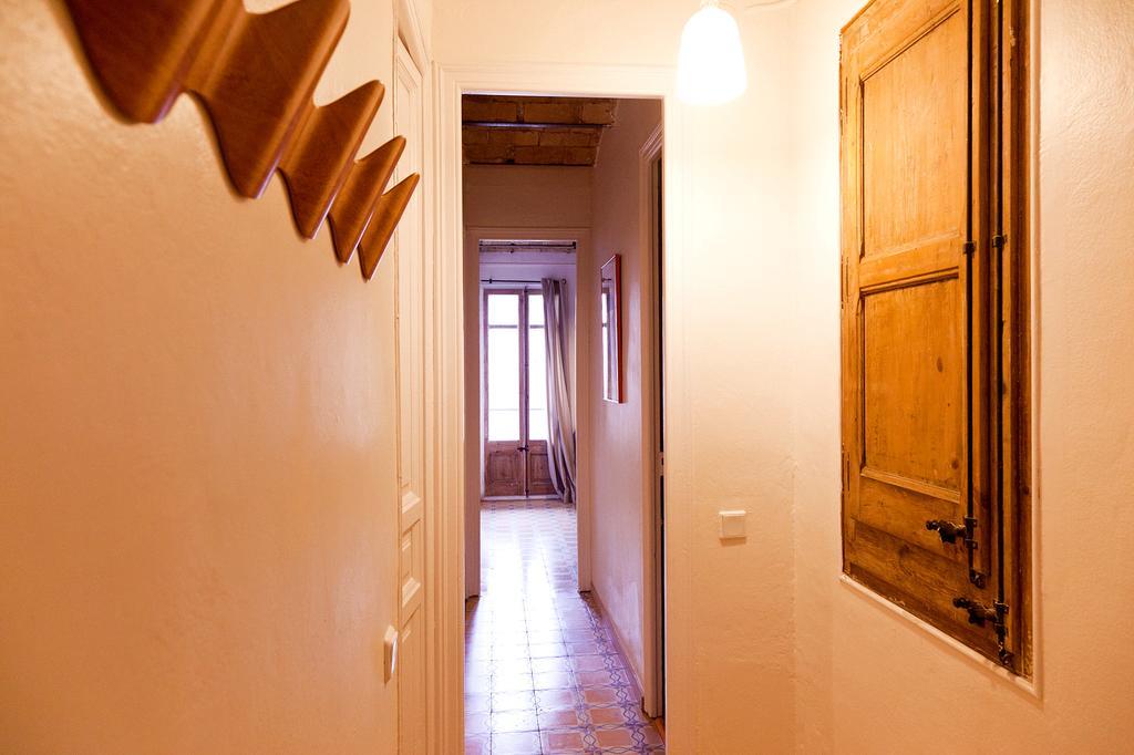 Apartment Piso En Poblesec Barcelona