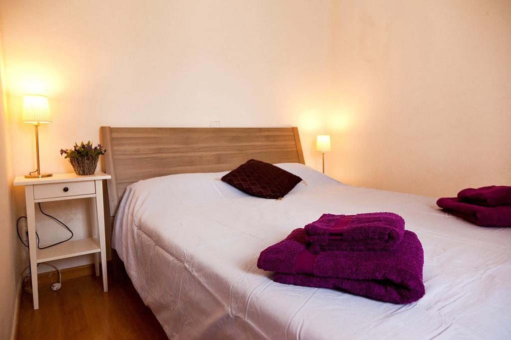 Apartment Piso En Poblesec Barcelona