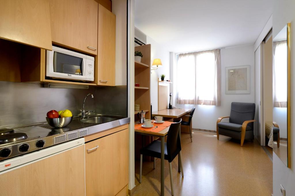 Residencia Universitaria Torre Girona Appartement *