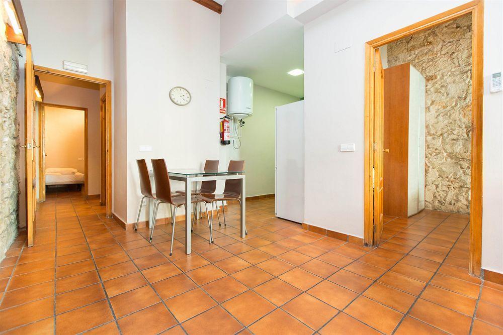 Apartment Ainb Las Ramblas-guardia Barcelona