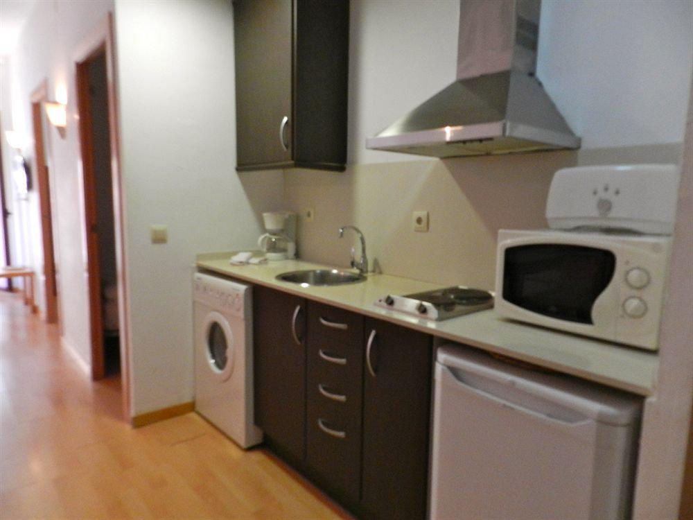Happy Apartment *