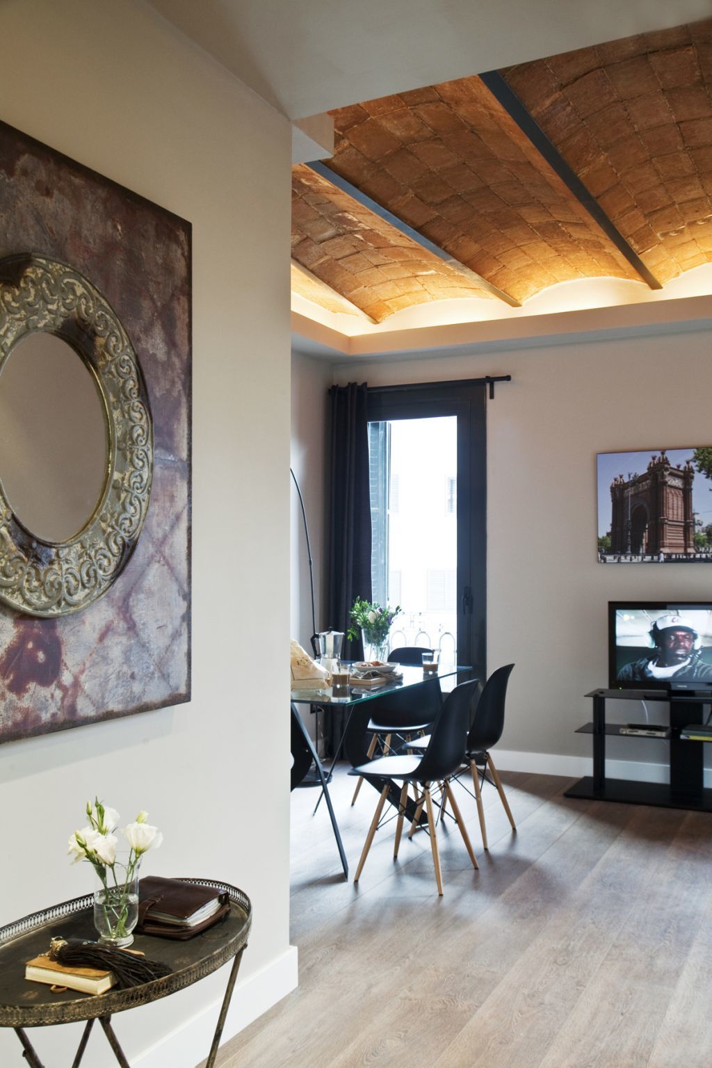 Ainb Eixample-miro Appartement *