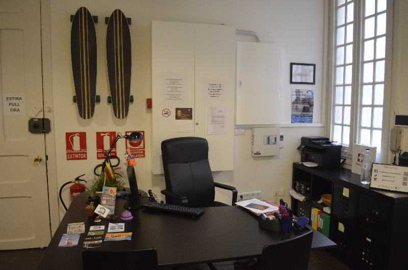 360 Borne Hostel *