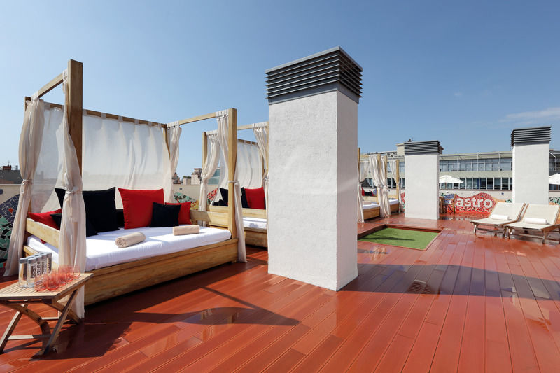 Aparthotel Castro Exclusive Residences Sagrada Familia 5*