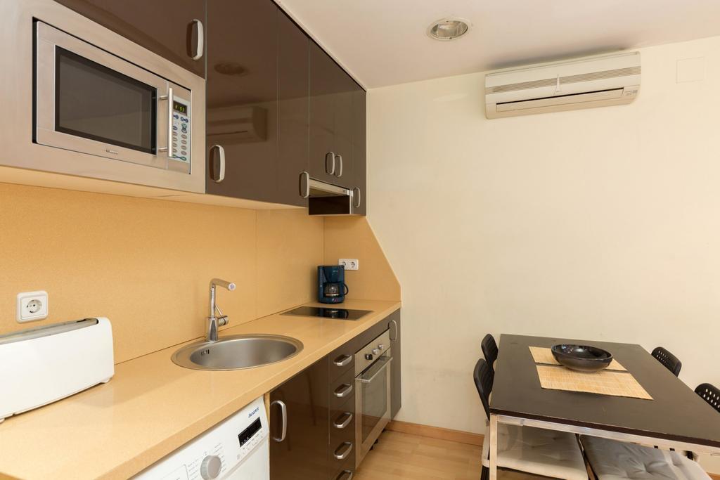 Aparteasy - Sant Antoni Market * Barcelona
