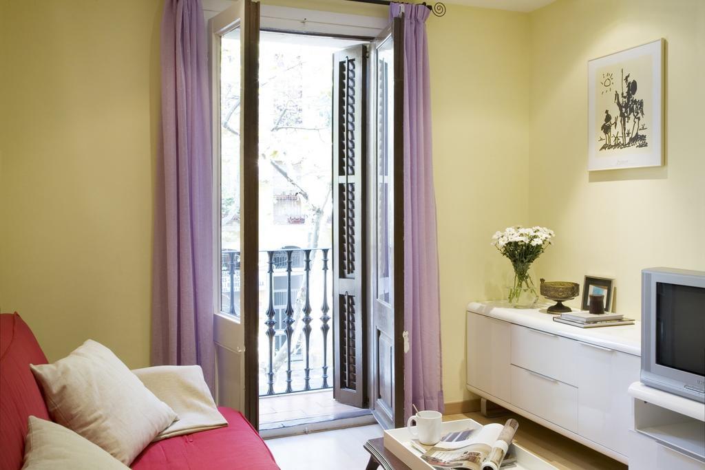 Aparteasy - Sant Antoni Market