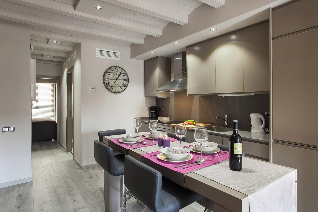 Elegant Eixample Nicely Decorated Apartamento