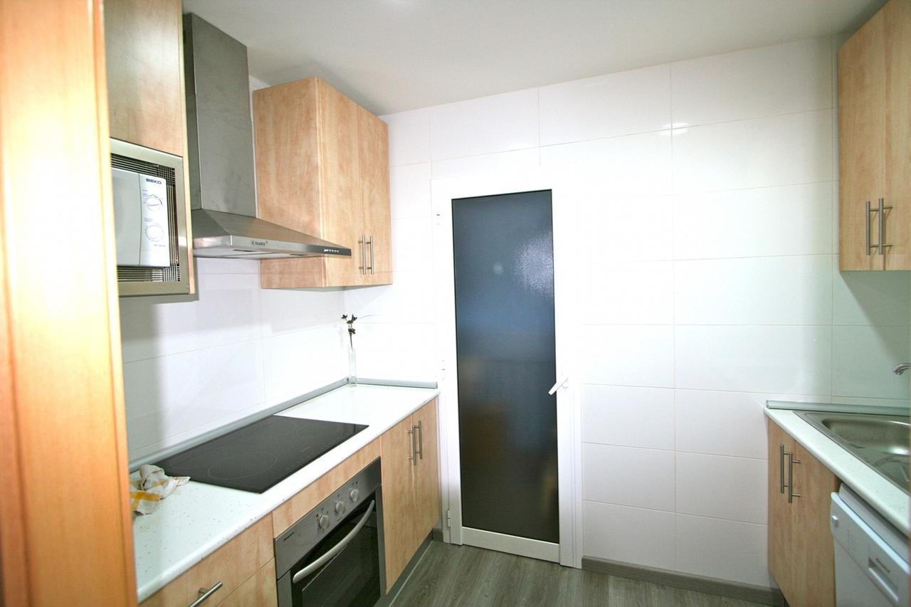 Aparteasy Apartment