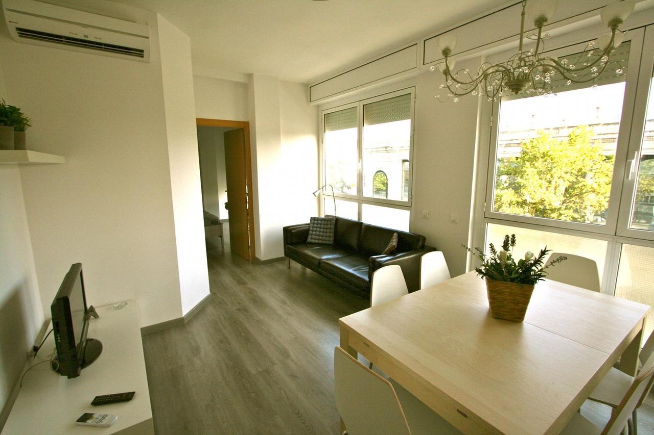 Aparteasy *