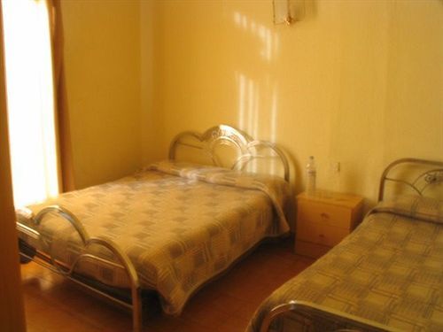 Delfos Guest house 2*