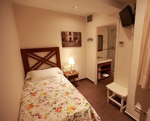 La Ciudadela Hotel *